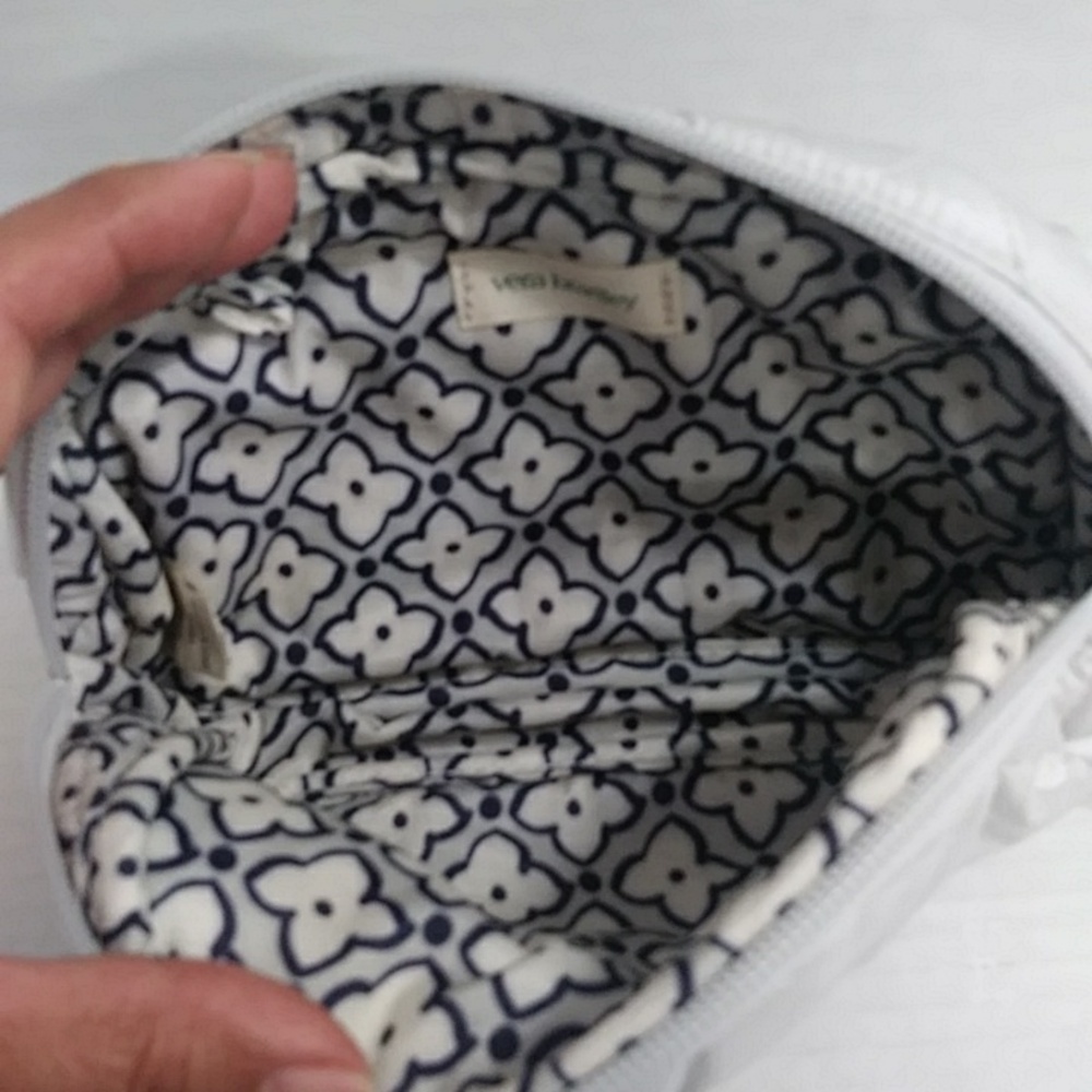 Vera Bradley Oyster Mushroom Color Mini Quilted Belt Bag *NWT* - Picture 5 of 6